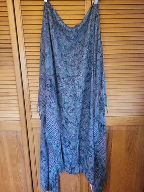 Boho Floral Pattern Fringe Shawl in Teal and Mauve